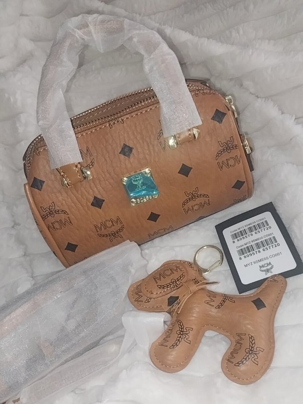 MCM - Picture 11 of 11